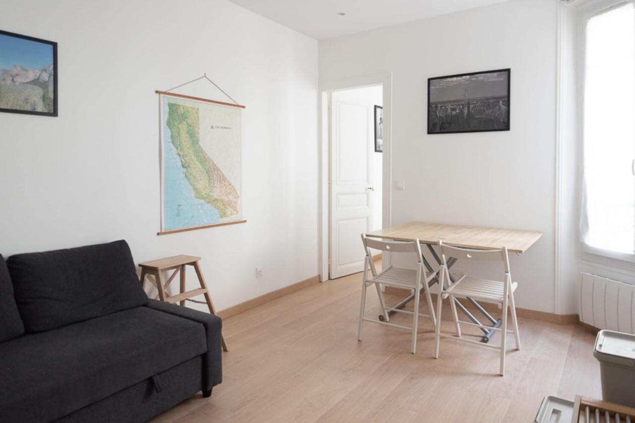 Very Bright Nest Close To Belleville Park Paris Extérieur photo